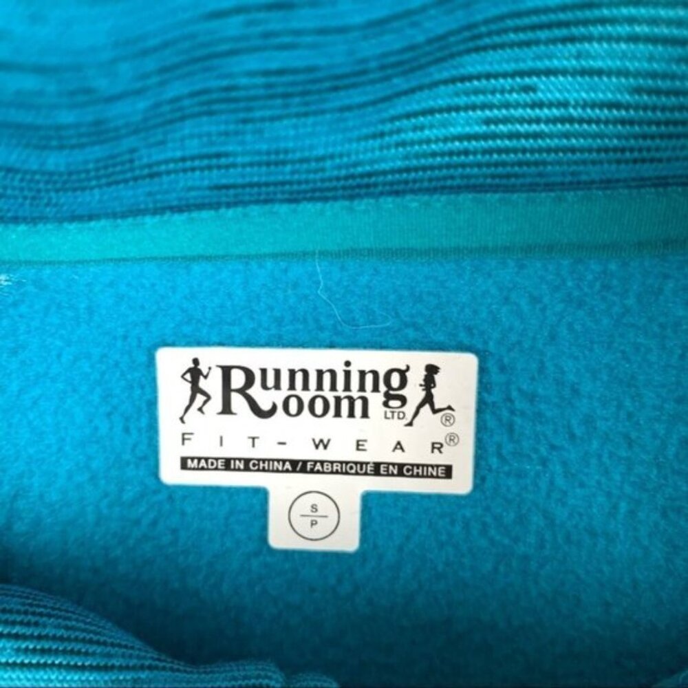 RUNNING Room Resolution Run Jacket - Picture 5 of 13